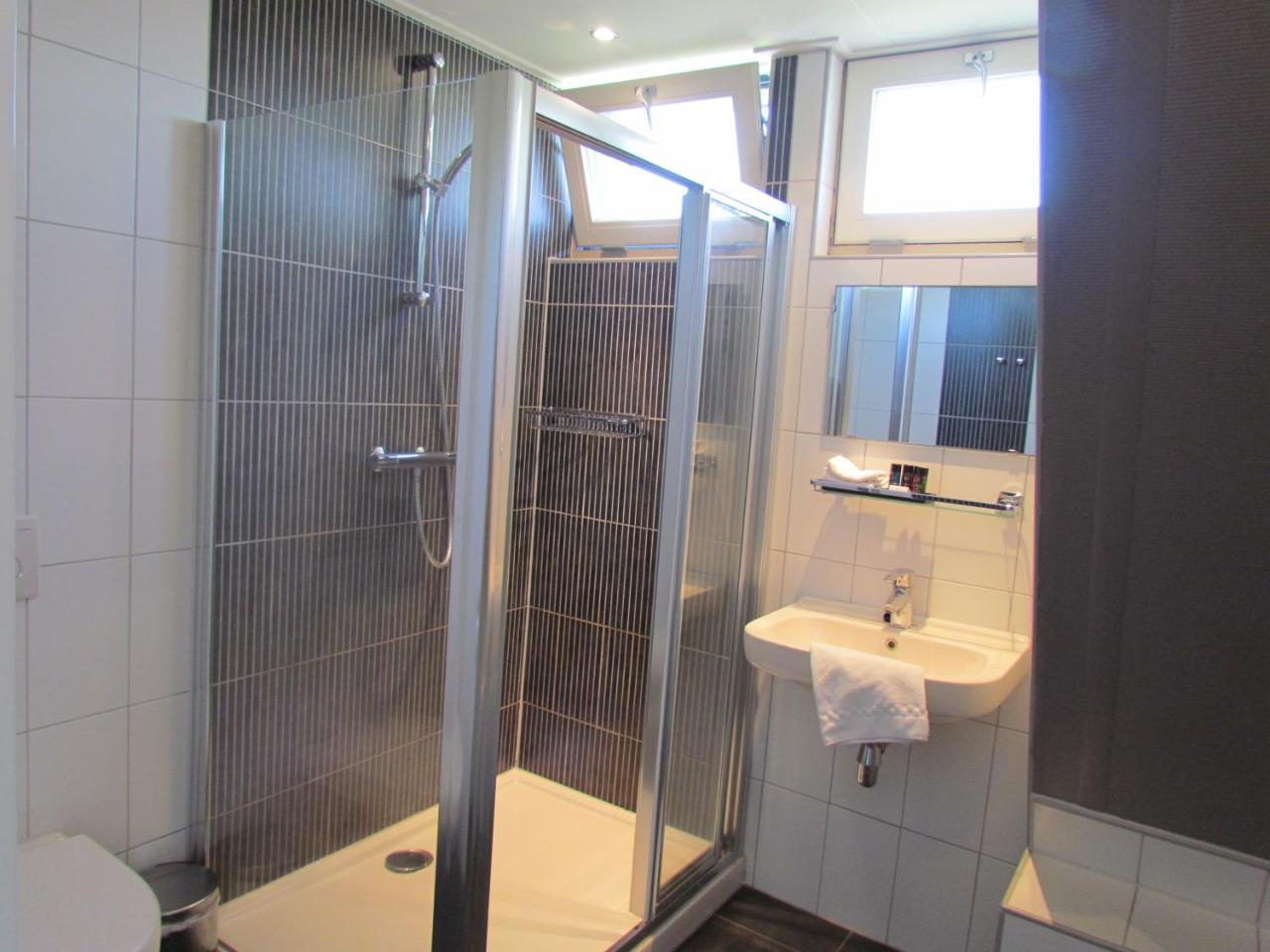 Wellness Suites Dellewal West-Terschelling Exterior foto
